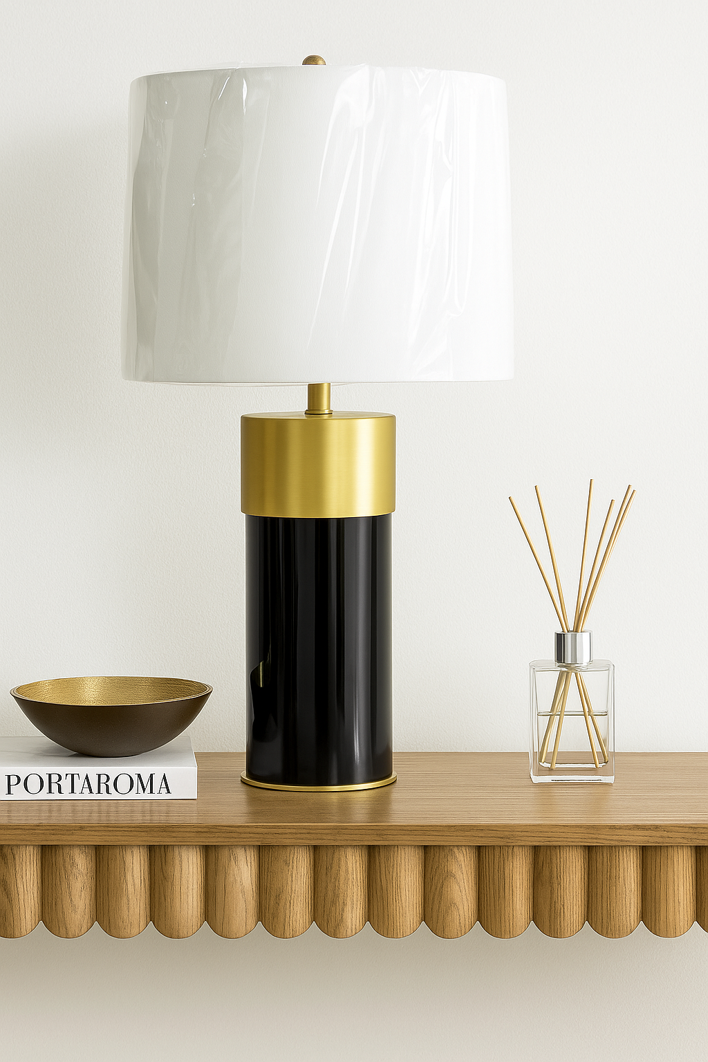 Lampara De Metal Dorada Con Nero 36Cm Ancho X 68Cm Alto X 36Cm Profundidad