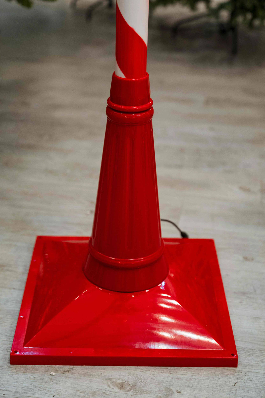 Faro Blanco Con Rojo 147Cm