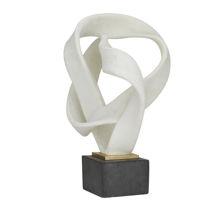 Escultura De Resina 30Cm Ancho X 43Cm Alto X 23Cm Fondo