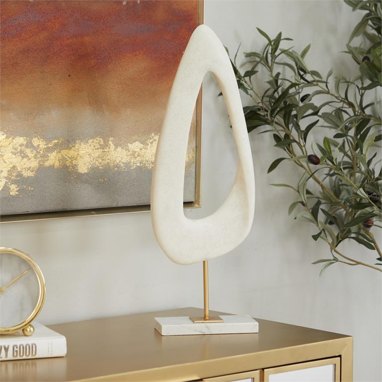 Escultura De Resina 18Cm Ancho X 34Cm Alto X 9Cm Fondo