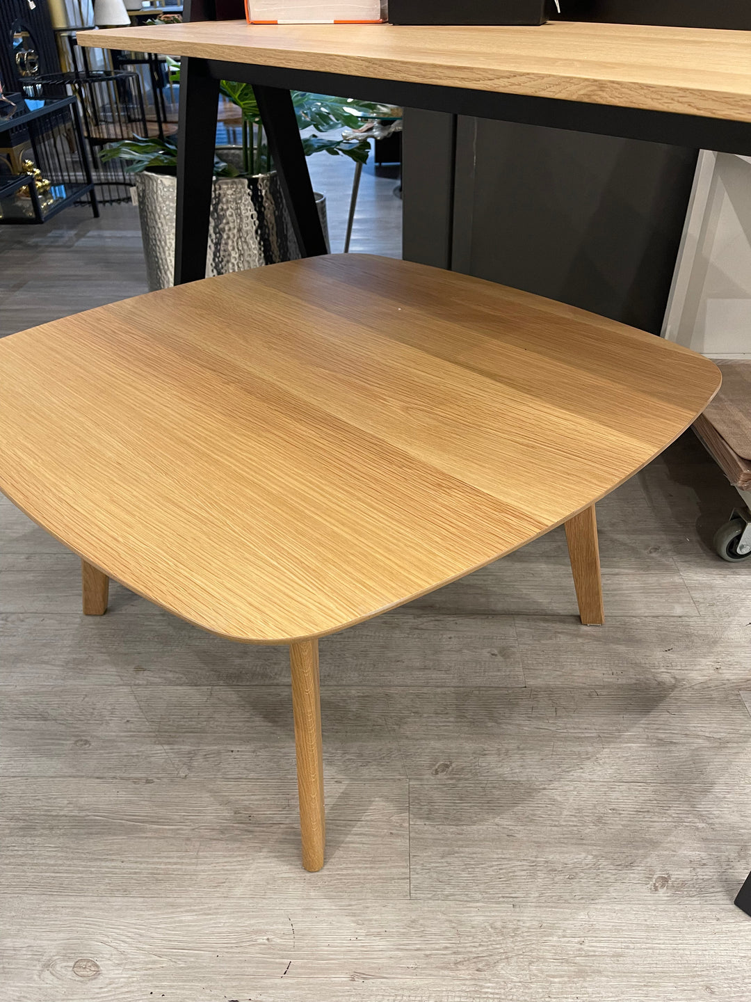 Mesa De Madera Nordica